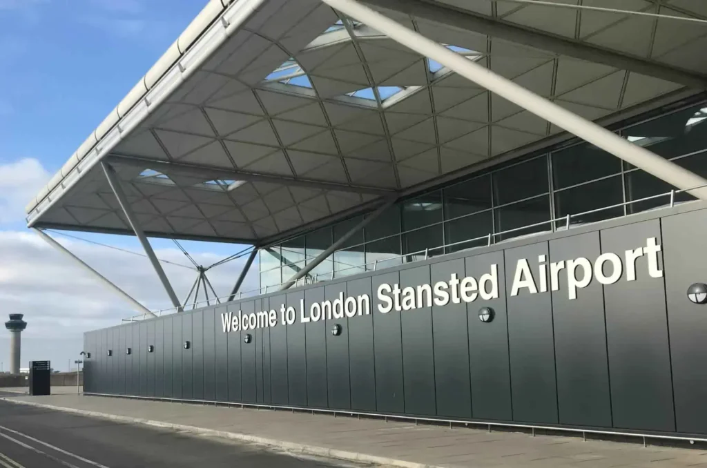 Stansted Airport to Kettering Transfer